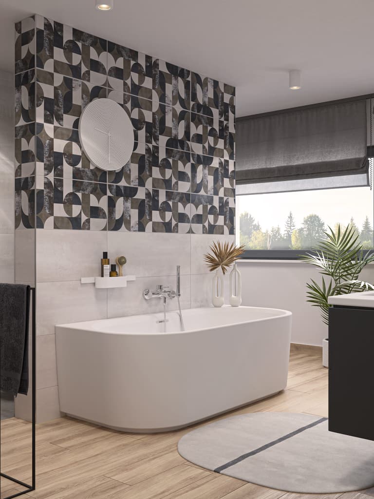 Łazienka z płytkami o geometrycznym wzorze w różnych odcieniach szarości i drewnianą podłogą